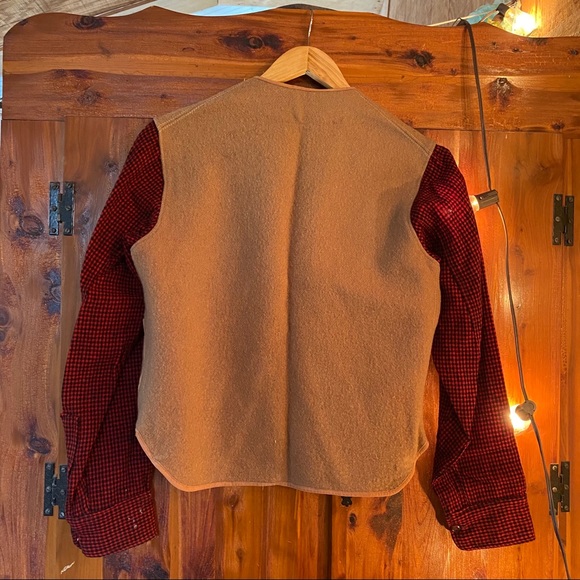 SOLD ✨  VINTAGE LL Bean Men’s Wool Hunting Jacket - Picture 2 of 5